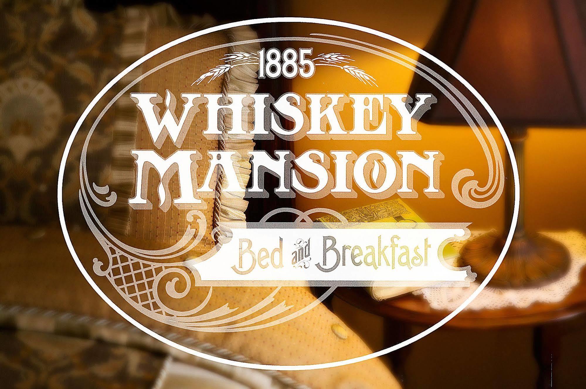 Whiskey Mansion Acomodação com café da manhã Saint Joseph Exterior foto